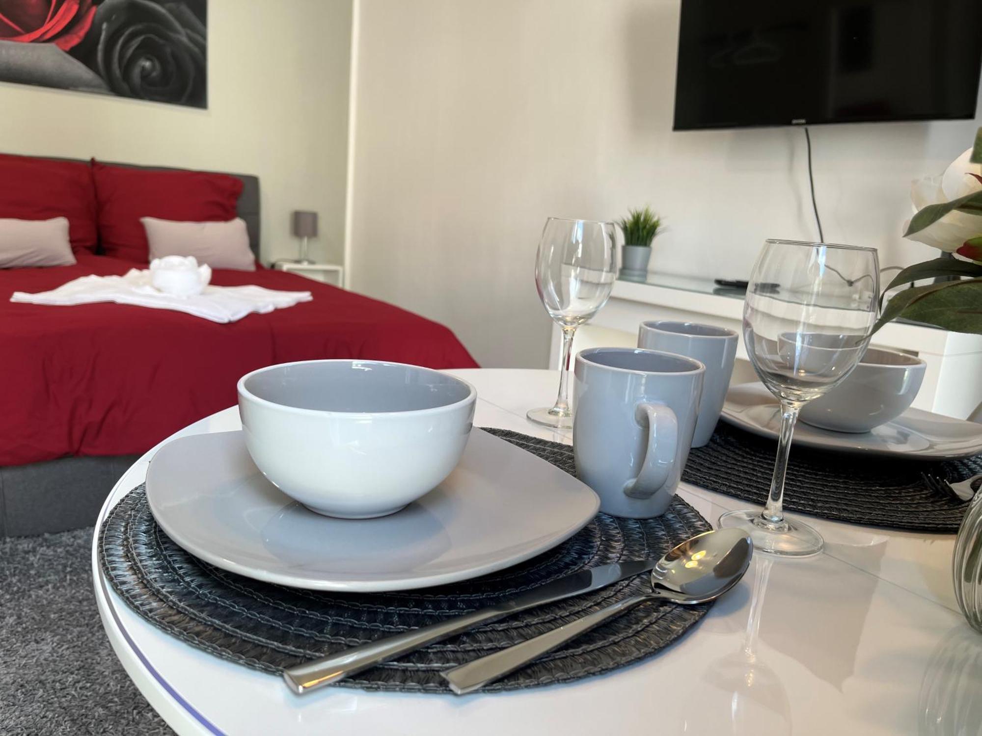 Studio Am Waldschloesschen Mit Kueche Und Netflix Dresden Dış mekan fotoğraf